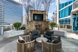 210 N Church St, Charlotte, NC 28202 - Photo 41