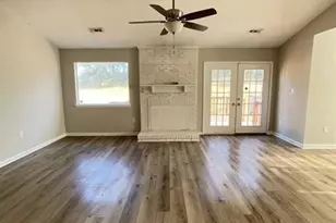 2109 Heather Glen Ln, Charlotte, NC 28208 - Photo 11