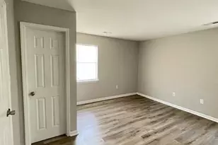 2109 Heather Glen Ln, Charlotte, NC 28208 - Photo 7