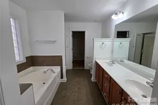 549 Jetton St, Davidson, NC 28036 - Photo 9