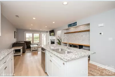 13822 Queens Harbor Road #H, Charlotte, NC 28278 - Photo 7