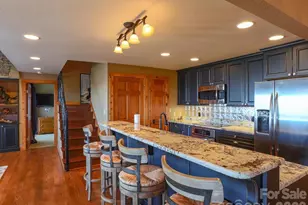 71 Ivy Ridge Rd, Burnsville, NC 28714 - Photo 3