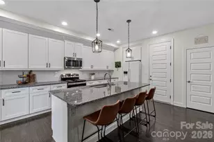 410 Parkertown Rd, Troutman, NC 28166 - Photo 17