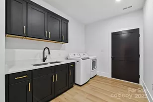 108 Winners Cir, Mooresville, NC 28117 - Photo 15