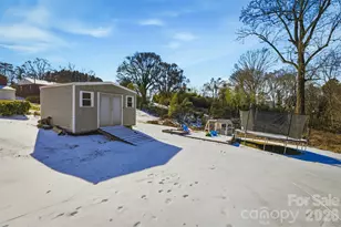 2965 Lawrence Dr, Claremont, NC 28610 - Photo 19