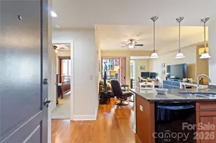 701 Royal Ct, Charlotte, NC 28202 - Photo 5