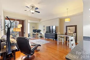 701 Royal Ct, Charlotte, NC 28202 - Photo 11