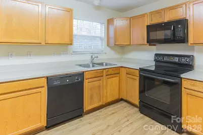 1941 Pheasant Glen Road, Charlotte, NC 28214 - Photo 13