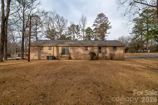 1401 Powderhorn Rd, Lancaster, SC 29720 - Photo 5