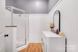 911 N Walnut St, Kannapolis, NC 28081 - Photo 9