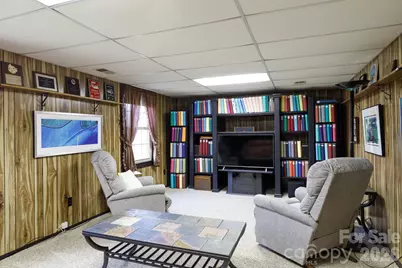 734 Charter Place, Charlotte, NC 28211 - Photo 23