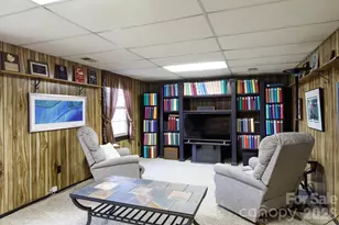 734 Charter Pl, Charlotte, NC 28211 - Photo 23