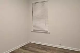 8017 Murray Br Dr, Charlotte, NC 28216 - Photo 21