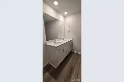 8017 Murray Branch Drive, Charlotte, NC 28216 - Photo 15