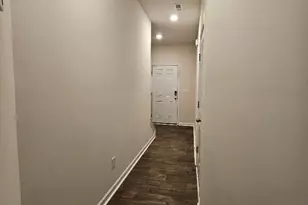 8017 Murray Br Dr, Charlotte, NC 28216 - Photo 7