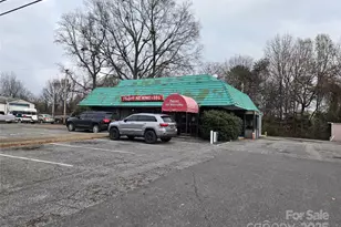 1023 Shelton Ave, Statesville, NC 28677 - Photo 1