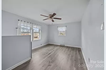 222 Saint Jill Circle, Statesville, NC 28625 - Photo 5