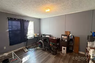 2913 Crystal Dr, Midland, NC 28107 - Photo 13