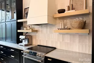 2057 13th St NE, Hickory, NC 28601 - Photo 11