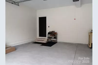 2057 13th Street NE, Hickory, NC 28601 - Photo 35