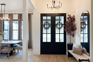 2057 13th St NE, Hickory, NC 28601 - Photo 7