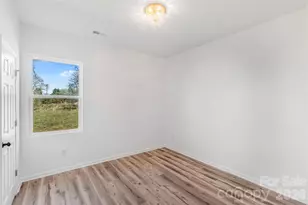 2016 Willis Rd, Shelby, NC 28152 - Photo 17