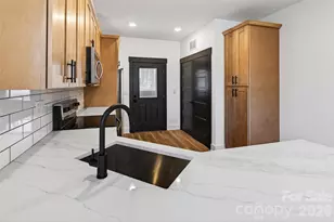 214 Knollwood Cir, Albemarle, NC 28001 - Photo 9