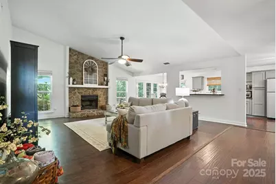 11419 Vista Haven Drive, Charlotte, NC 28226 - Photo 7