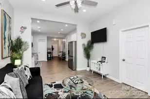 1806 Vinton St, Charlotte, NC 28216 - Photo 3