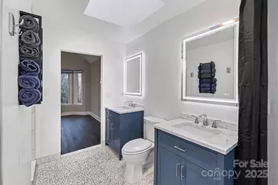 316 W 10th Street, Charlotte, NC 28202 - Photo 23