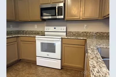 14104 Bernardy Lane, Charlotte, NC 28269 - Photo 9