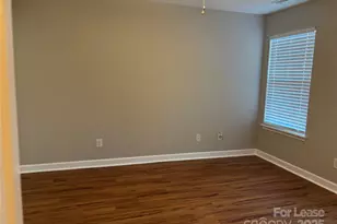 14104 Bernardy Ln, Charlotte, NC 28269 - Photo 17