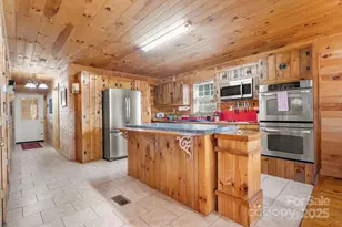 240 Wildwood Rd, Lenoir, NC 28645 - Photo 13