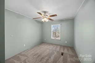 5043 Pebble Stone Rd, Maiden, NC 28650 - Photo 41