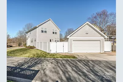 10020 Vanguard Parkway, Huntersville, NC 28078 - Photo 33