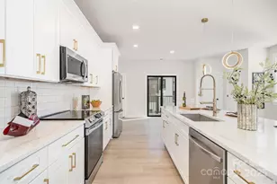 8735 Nolley Ct, Charlotte, NC 28270 - Photo 3