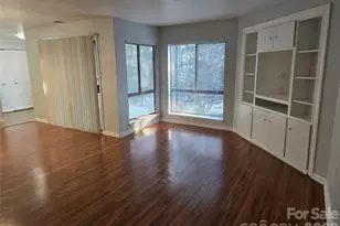 4804 Spring Lake Dr, Charlotte, NC 28212 - Photo 9