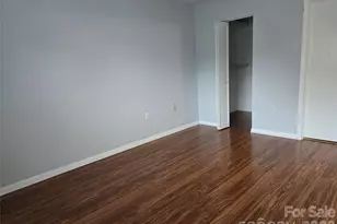 4804 Spring Lake Dr, Charlotte, NC 28212 - Photo 19