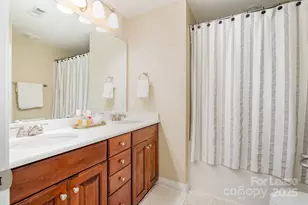 309 Hurston Circle, Charlotte, NC 28208 - Photo 13