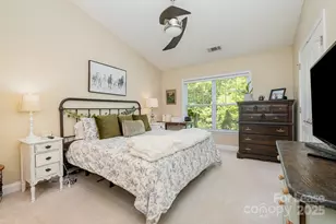 309 Hurston Circle, Charlotte, NC 28208 - Photo 11