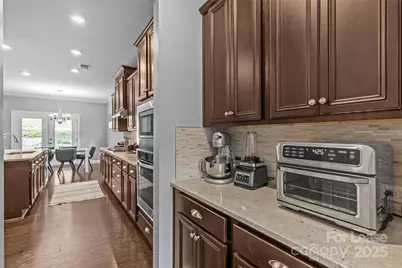 11209 Flenniken Court, Charlotte, NC 28277 - Photo 9