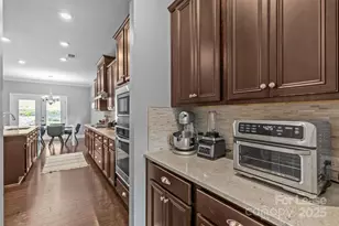 11209 Flenniken Ct, Charlotte, NC 28277 - Photo 9