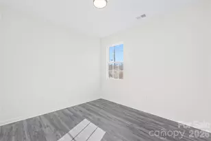 914 Wilmington Ave, Statesville, NC 28677 - Photo 15