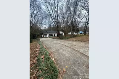 3823 Wonderland Drive, Matthews, NC 28104 - Photo 3