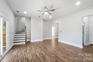 9067 McCray Farms Dr, Hickory, NC 28601 - Photo 7