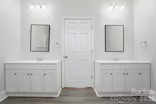 9067 McCray Farms Dr, Hickory, NC 28601 - Photo 19