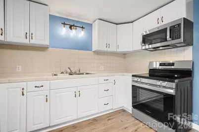 626 W Concord Street, Morganton, NC 28655 - Photo 11