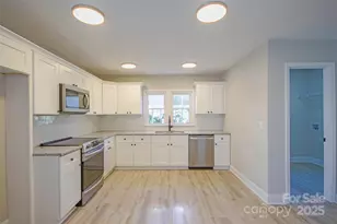 119 Marion St, Clover, SC 29710 - Photo 29