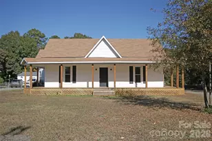 119 Marion St, Clover, SC 29710 - Photo 1