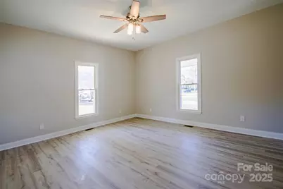 119 Marion Street, Clover, SC 29710 - Photo 17